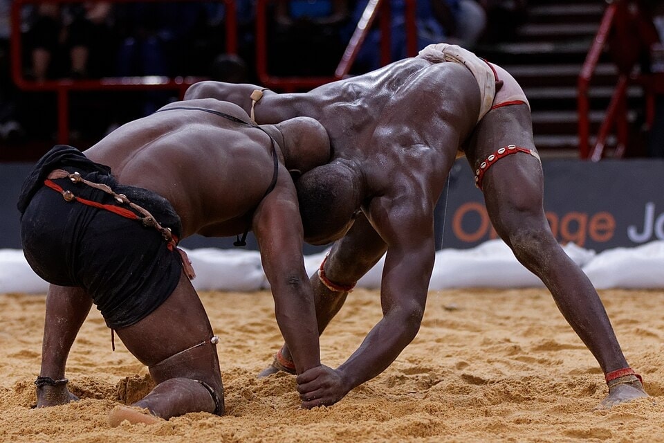 Athlètes de Lutte en pleine action